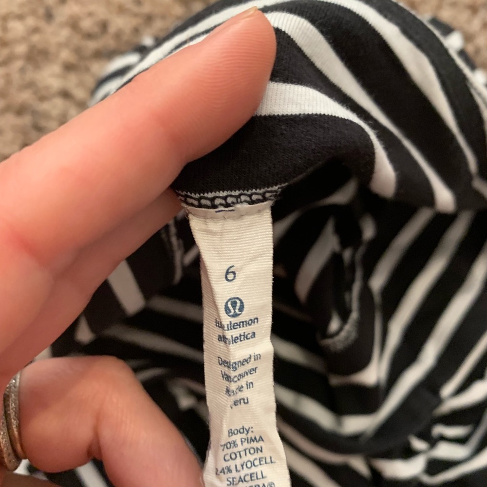 Lululemon Anytime Skirt - Picture 6 of 7